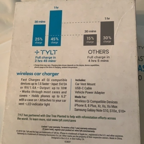 Venti, TYLT WITELESS CAR CHARGER - Picture 6 of 12